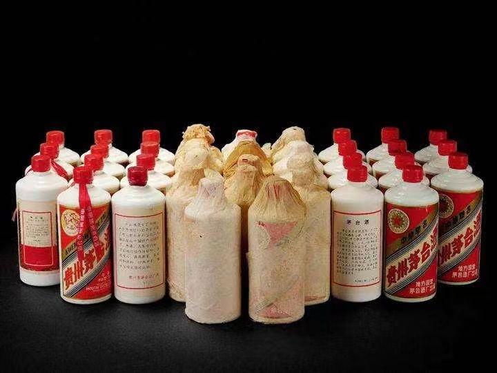 三道镇日照岚山回收酒价格哪里回收(附近上门回收茅台酒）?